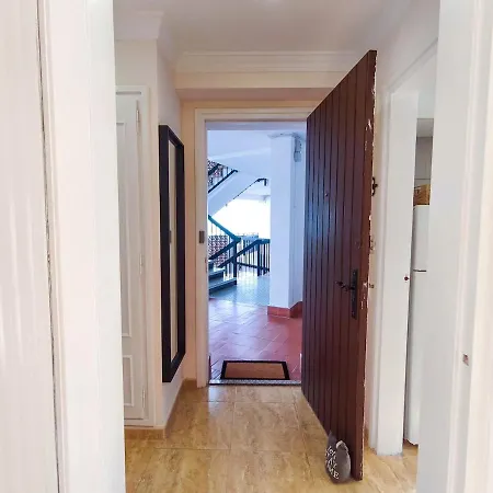 New Costa Brava, Seaview! Nearby Appartement *